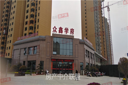 东顺庄园77.58㎡两套顶账房